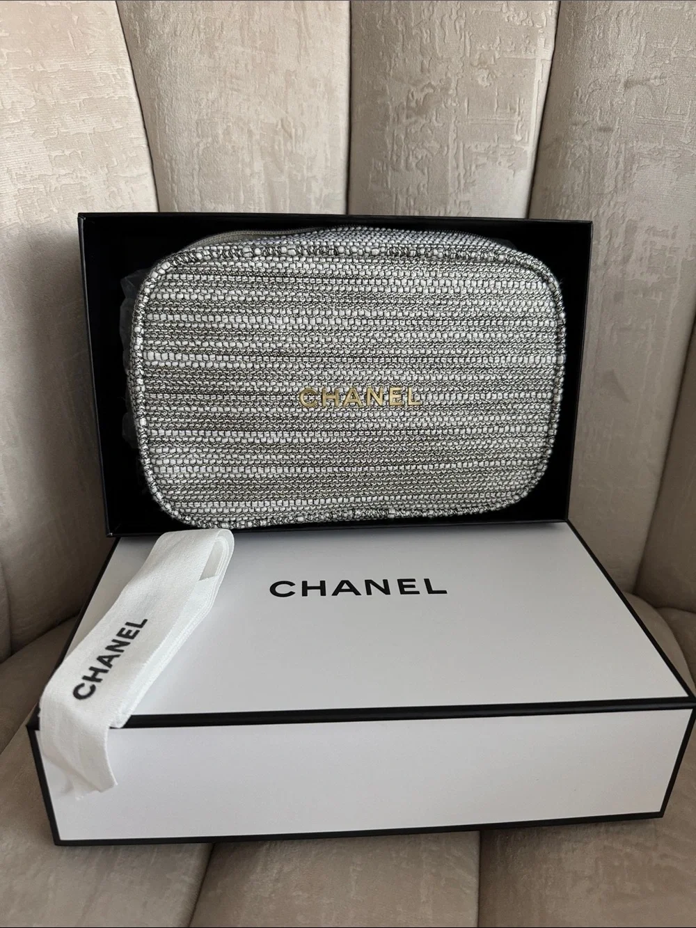 CHANEL Silver Metallic Woven Cosmetic Case with Gold Logo